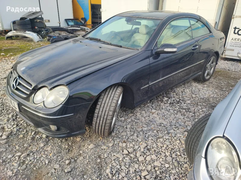 Мерцедес CLK W209 320 cdi 224 коня AMG На Части черна, снимка 1