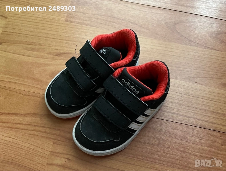 Детски маратонки Адидас , снимка 1