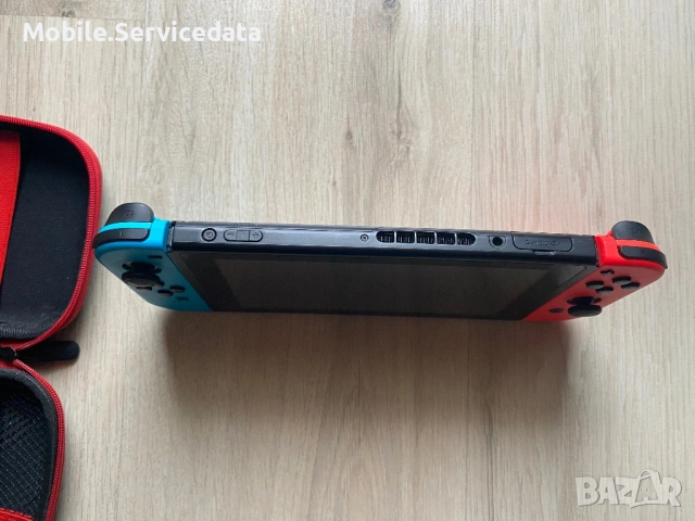 Nintendo Switch + 11 игри + кейс и стъклен протектор – пълен комплект, снимка 7 - Nintendo конзоли - 53717679
