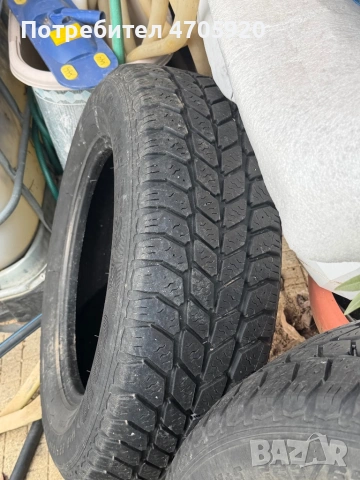 Гуми 16-ки Good Year шарени, снимка 2 - Гуми и джанти - 53663415