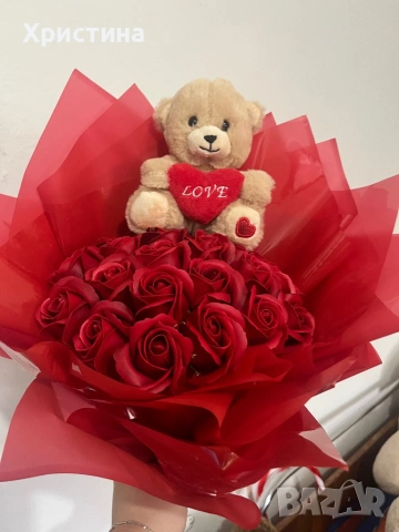 Букет за свети Валентин , снимка 4 - Ръчно изработени сувенири - 53268345