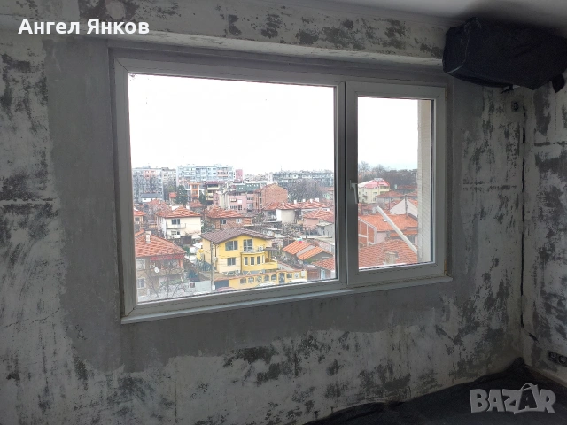 Прозорец с едно отварящо се крило