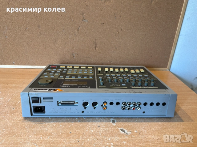 дигитален мултитрак рекордер "Roland VS-880", снимка 6 - Ресийвъри, усилватели, смесителни пултове - 53794963