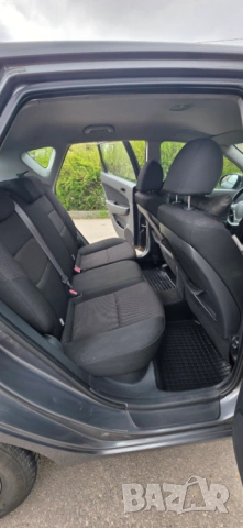 Hyundai i30 1.6 CRDI, 90hp, снимка 13 - Автомобили и джипове - 54255943