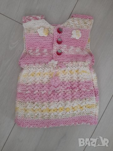Ръчно плетени елеци за бебета, снимка 3 - Жилетки и елечета за бебе - 45003701