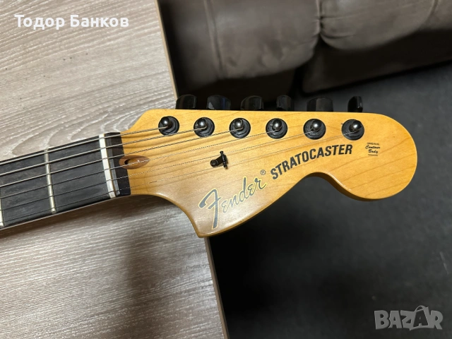 Продавам китара "Fender Jim Root Stratocaster", снимка 2 - Китари - 53541292