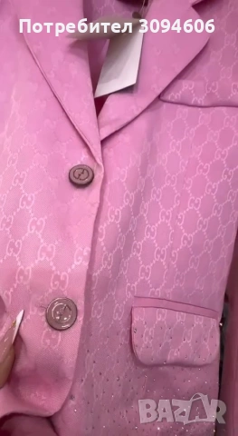 Уникално и свежо розово сако Gucci , снимка 2 - Сака - 53997628