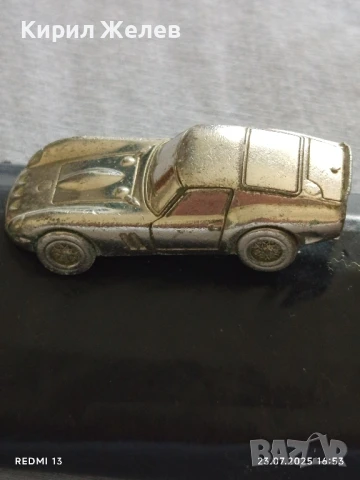 Метална количка FERRARI 250 GTO от ключодържател за КОЛЕКЦИЯ ДЕКОРАЦИЯ 61031, снимка 3 - Колекции - 51118981