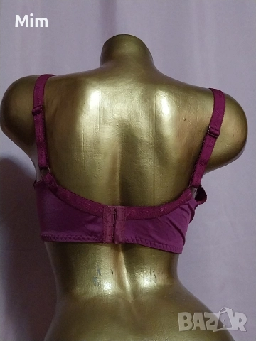 90 D Червен дантелен сутиен , снимка 3 - Бельо - 52941987