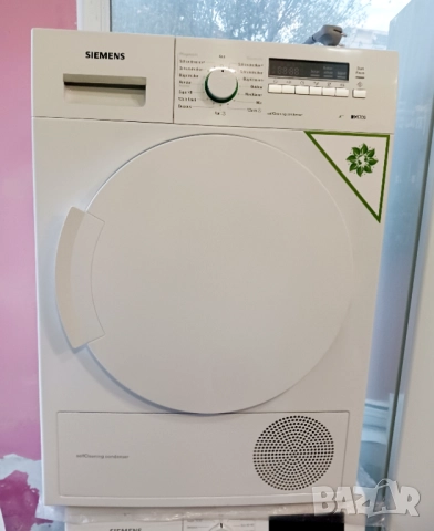 Кондензна сушилня с термопомпа SIEMENS IQ 700