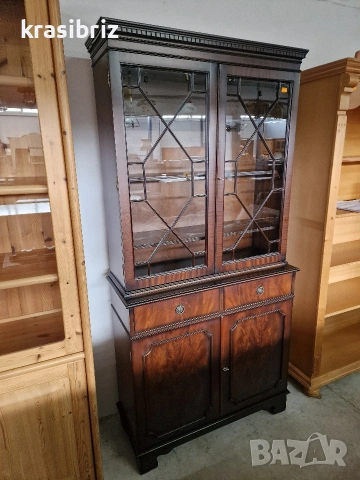 Масивна Витрина-внос от Германия! , снимка 2 - Секции и витрини - 53884486