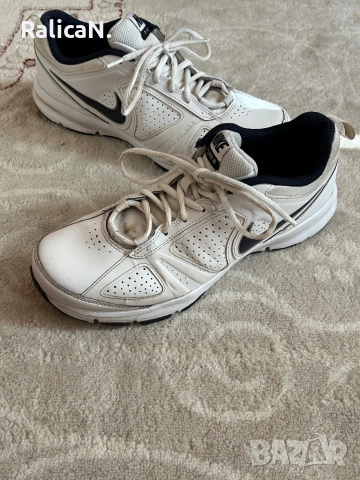 Мъжки маратонки Nike T-Lite XI, снимка 2 - Маратонки - 50916981