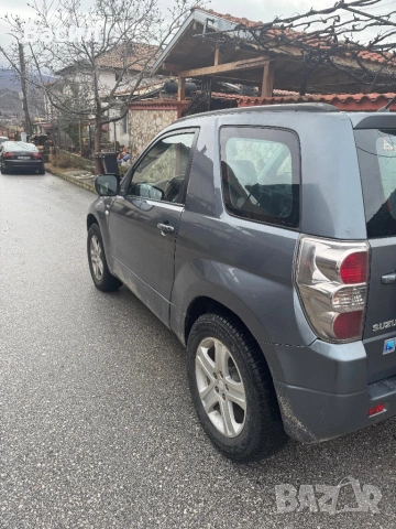 Suzuki Grand Vitara 1,6, снимка 7 - Автомобили и джипове - 53241919