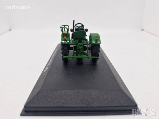 Fendt Dieselross F15 H6 трактор 1956 - мащаб 1:43 на Hachette моделът е нов в блистер, снимка 4 - Колекции - 53775024