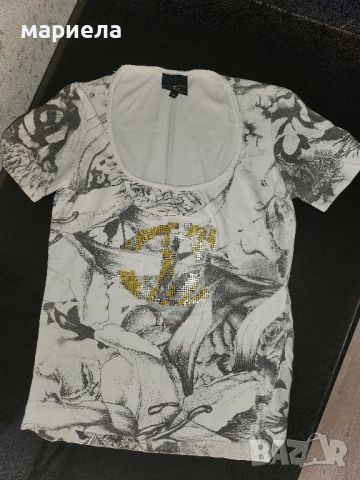 блузка на Cavalli , снимка 1 - Тениски - 46230075