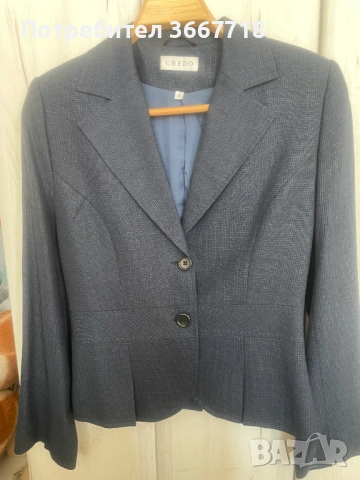 Дамско сако Credo