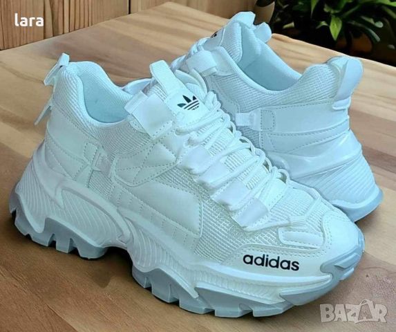 дамски маратонки adidas , снимка 2 - Маратонки - 45353231