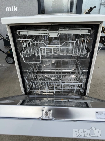 Свободностояща съдомиялна Миеле 60 см , снимка 5 - Съдомиялни - 53607659