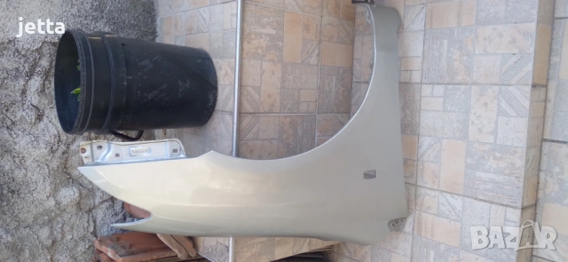 Десен калник за Тойота Корола Е12 хечбек 2002-2007