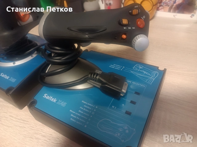 джойстик Saitek x 45 за flight simulator, снимка 4 - Аксесоари - 53055761