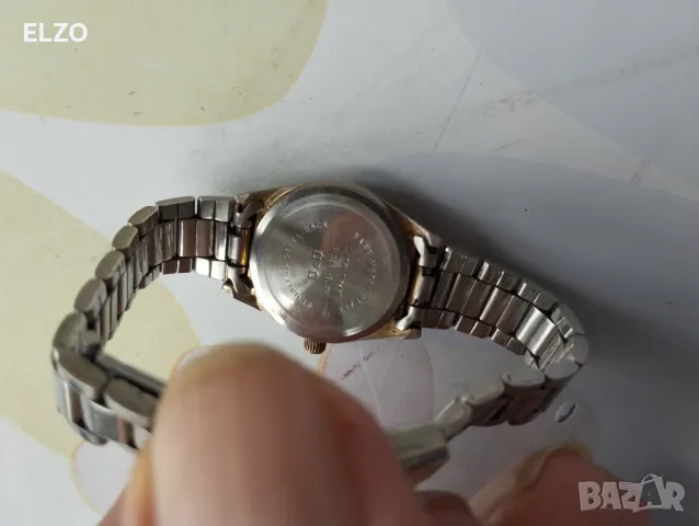 Часовник Q&Q, снимка 7 - Дамски - 49689246