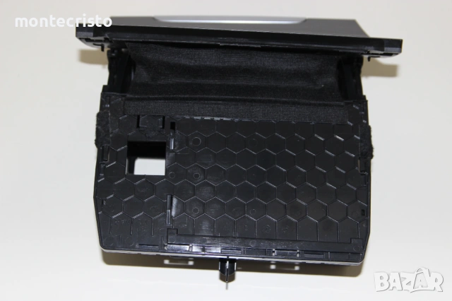 Пепелник VW Golf 7 (2013-2017г.) 5G1863391 малка жабка 5G1 863 391, снимка 6 - Части - 53702901