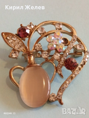 Винтидж брошка с флорален мотив украсен с кристали имитация на лунен камък 30638, снимка 2 - Други - 52546468