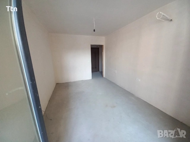 Тристаен апартамент Възраждане 1 от СОБСТВЕНИК.., снимка 6 - Апартаменти - 52203299