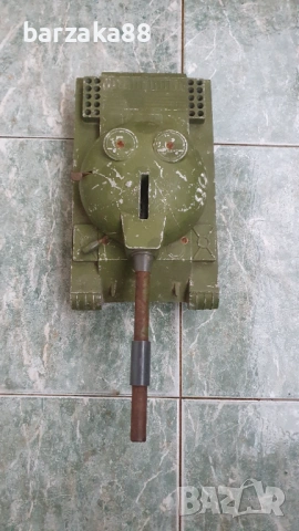 Стара руска играчка Танк
