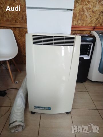 Мобилен климатик с въздухоотвод DELONGHI NF170   10000BTU Температурен режим 16°- 32°, снимка 1 - Климатици - 46190227