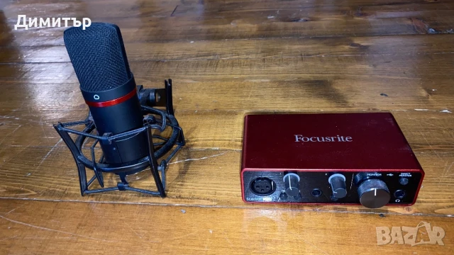 Focusrite Scarlett Solo 3rd version + Микрофон