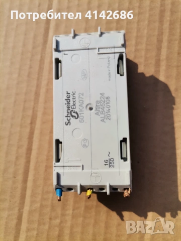 Контакт Schneider Altira ALB45224 червен, снимка 2 - Друга електроника - 53895579
