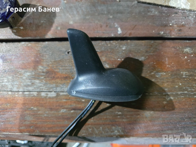 A2049056404 АНТЕНА ТАВАН OEM MERCEDES W204 OM651 2014