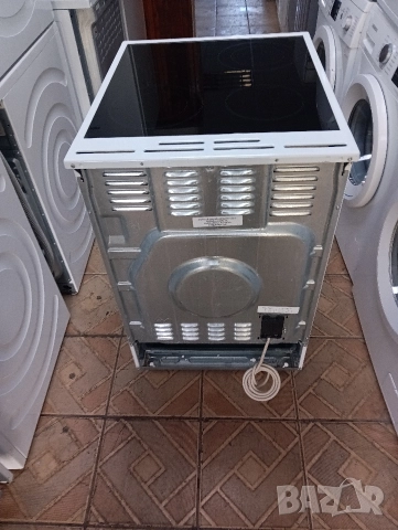 Като нова тясна 50см свободно стояща печка с керамичен плот Gorenje с две години гаранция!, снимка 6 - Печки, фурни - 52770243