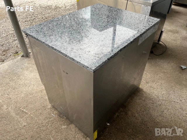 Хладилна маса с гранит пицарска професионална кухненско оборудване hladilna masa s granit, снимка 2 - Обзавеждане на кухня - 53934590