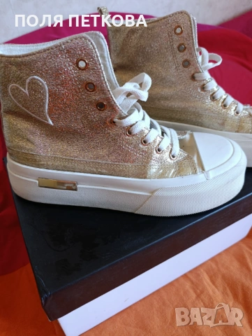 Златни кецове, снимка 9 - Кецове - 53742722