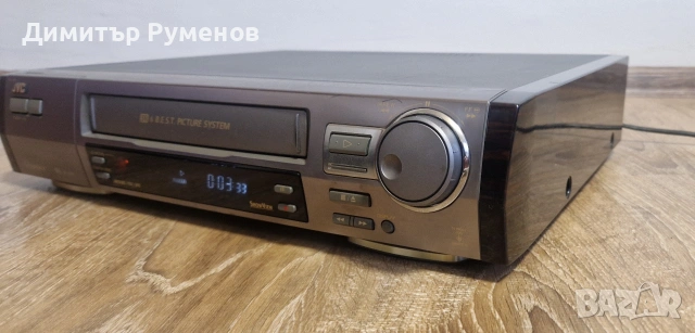 Видео плеър JVC HR-E249 VHS, снимка 4 - Плейъри, домашно кино, прожектори - 54162729