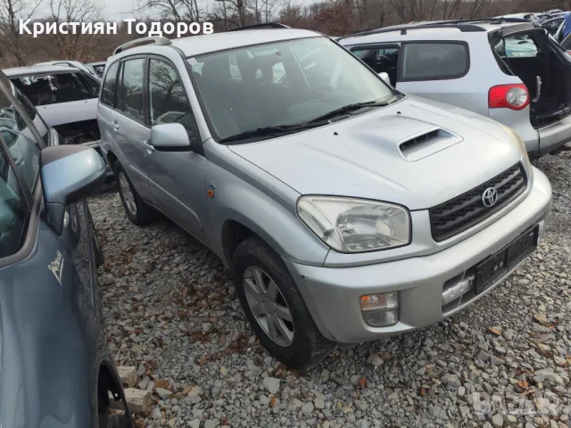 Toyota Rav 4 на части 116кс тойота рав 4, снимка 3 - Части - 48806288