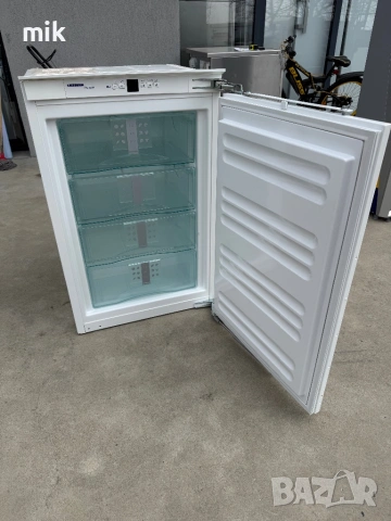 Малък фризер Либхер, снимка 2 - Фризери - 53873668