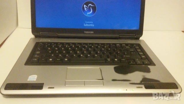 Лаптоп Toshiba Satellite L40-14F с дефекти за лека неважна работа или за части, снимка 3 - Лаптопи за дома - 51005536