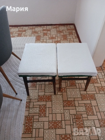 Таборетки 2 броя от седемдесетте , снимка 2 - Други - 52564624