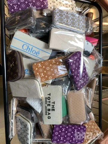 портмонета louis vuitton chloe barbie the tote bag marc jacobs Michael kors 