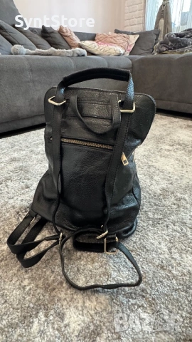 Стилна дамска раница от естествена кожа – черна, многофункционална, снимка 11 - Раници - 53048282