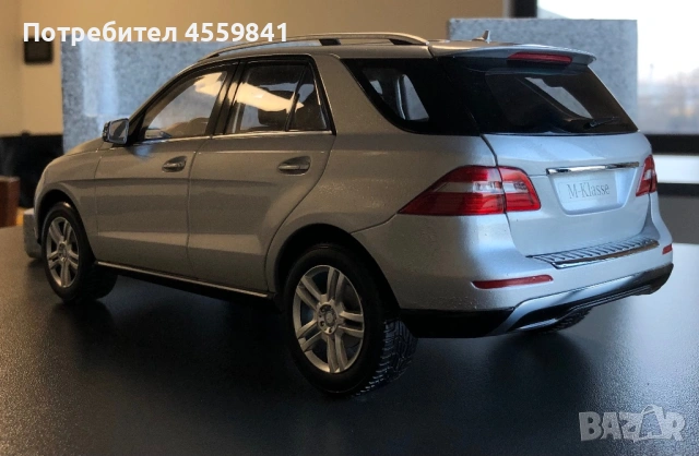 1:18 Mercedes-Benz ML-Klasse Minichamps Модел За Колекционери!, снимка 6 - Колекции - 53771226