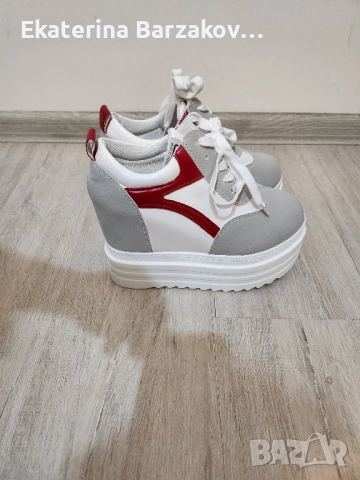 Спортни обувки на платформа, снимка 4 - Маратонки - 52325044