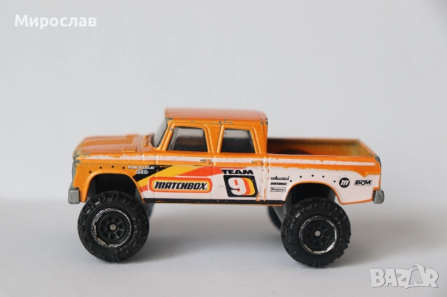 1/64?? MATCHBOX DODGE D - 200 КОЛИЧКА МОДЕЛ