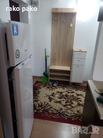 Давам напълно обзаведена таванска с климатик и гледка!, снимка 4 - Апартаменти - 53912878