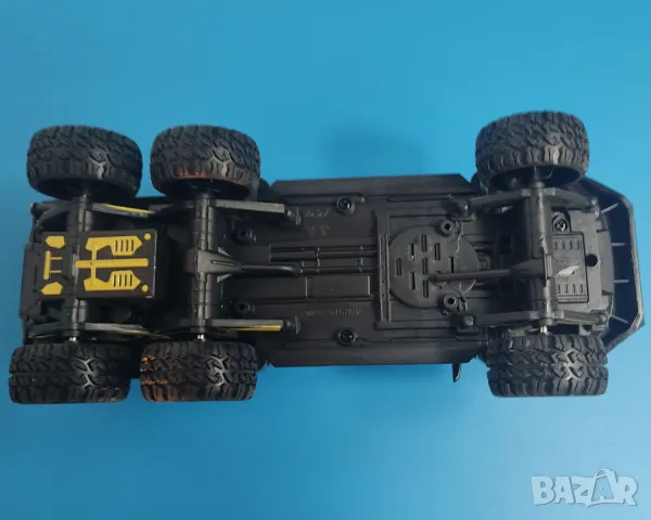 Метална кола макет 1:24 на Ford Raptor  играчка за момче, снимка 10 - Коли, камиони, мотори, писти - 48507016