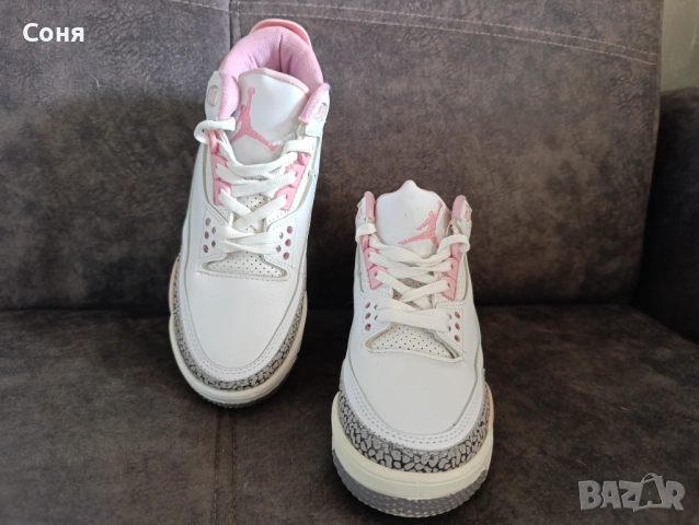 Дамски маратонки Nike Air, снимка 4 - Маратонки - 53621795