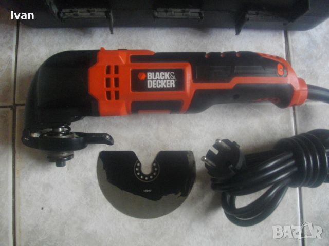 BLACK DECKER MT250-Електрически Реноватор Мулти Инструмент-250 Вата-В Куфар-Отличен-Блек Декер, снимка 2 - Други инструменти - 46159092